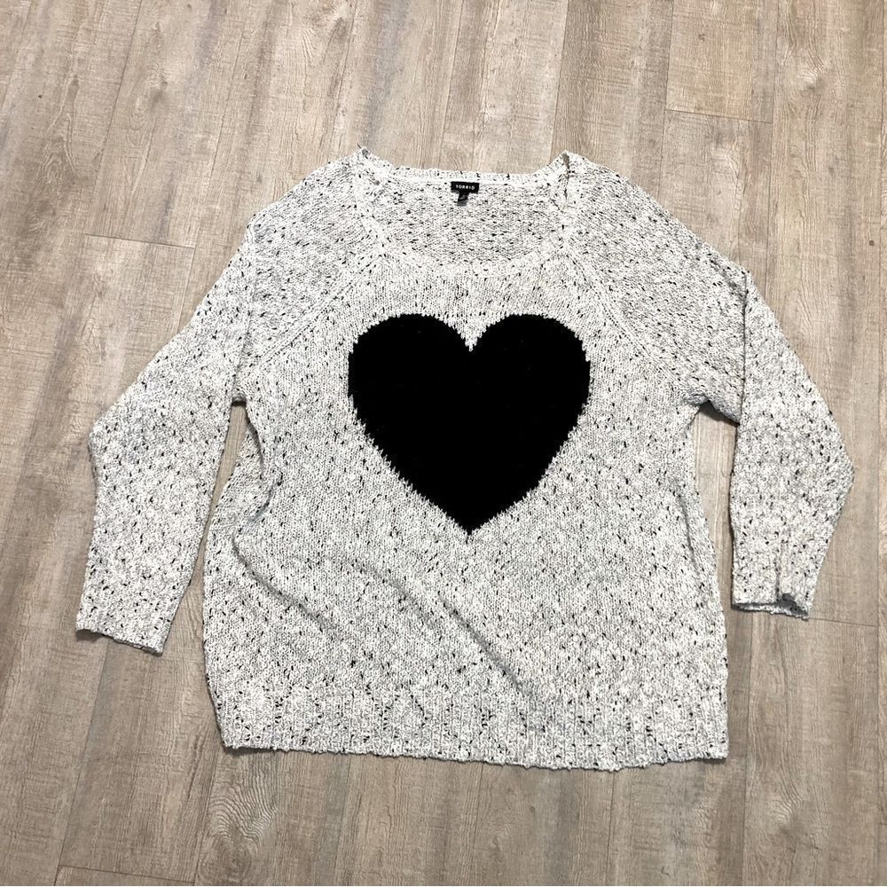 🆕Torrid Heart Sweater